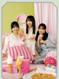 Hinatazaka46_Cal22_07