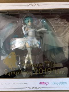 Hatsune_Miku_Symphony_2019