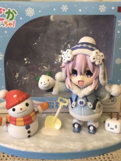 Neptunia_Snow_Nep_Fuwa_Fuwa