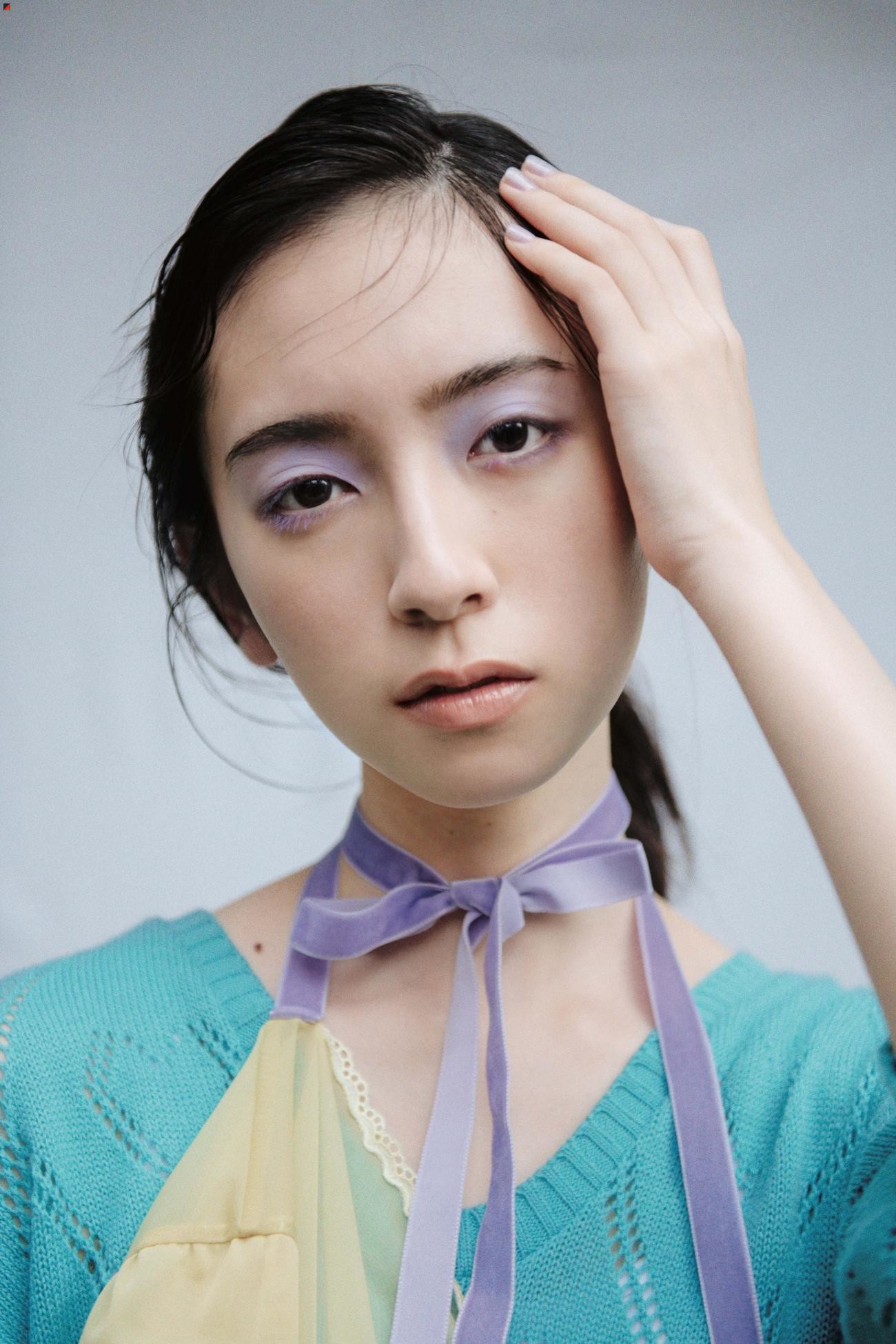 Kanemura Miku regular Model for “bis” – SI-Doitsu English